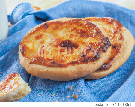 Carols cheesecake with cottage cheese 31143869