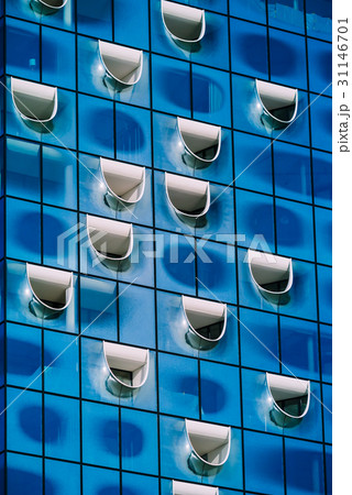 Close up of Elbphilharmonie single white windows Close up of Elbphilharmonie single white windows 31146701