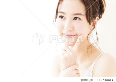 ビューティー　女性　スキンケア　ビューティ　若い女性　美容 31148883