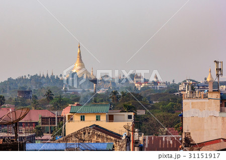 Yangon,Myanmar city skyline with Shwedagon Pagoda. Yangon,Myanmar city skyline with Shwedagon Pagoda. 31151917