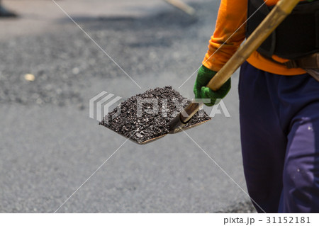 Worker working in roadwork site Worker working in roadwork site 31152181
