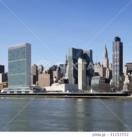 USA, New York, New York City, Waterfront with skyscrapers 31152552