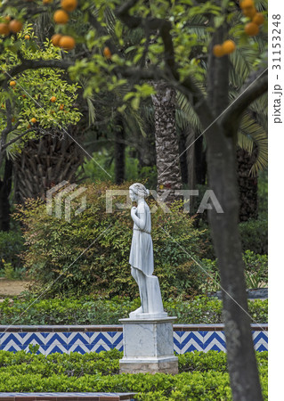 Spain, Seville, Maria Luisa Park, Female statue in park 31153248