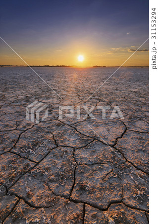Ukraine, Dnepropetrovsk Region, Novomoskovskiy District, Lake Soleniy Lyman, Desert at sunset Ukraine, Dnepropetrovsk Region, Novomoskovskiy District, Lake Soleniy Lyman, Desert at sunset 31153294