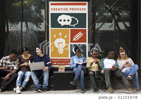 Diverse students sitting with creative icons banner Diverse students sitting with creative icons banner 31155078