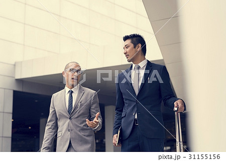 Business Men Walk Talk Luggage Business Men Walk Talk Luggage 31155156