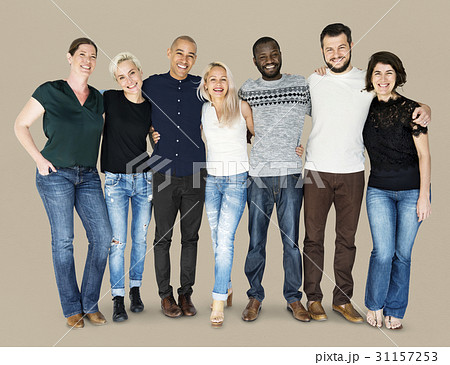 Happiness group of people huddle and smiling together 31157253