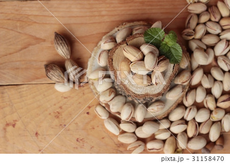 Pistachios is delicious for healthy Pistachios is delicious for healthy 31158470