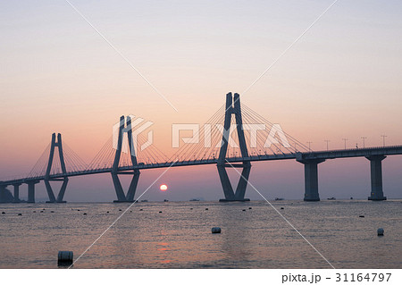 ガー大橋 慶南 夕焼け 31164797