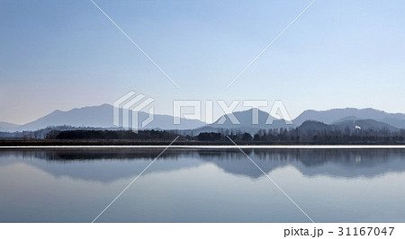 川 河 反射 31167047