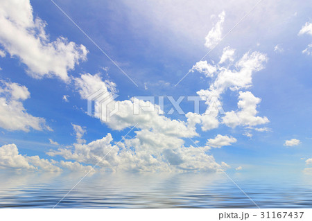 Sky background and water reflection Sky background and water reflection 31167437