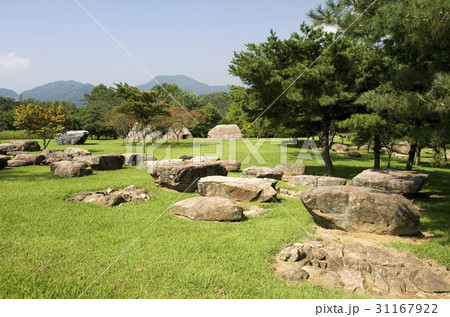 ドルメン ドルメン公園 石 31167922