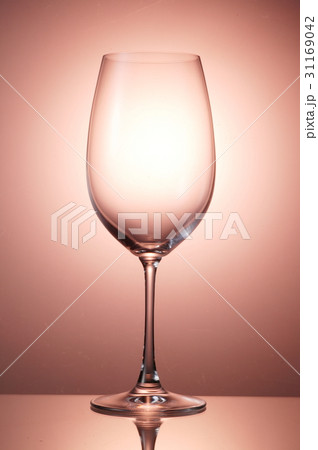 ヌキ 切り抜き 酒 31169042