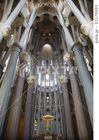ガウディ 古建築 バルセロナ 31170005