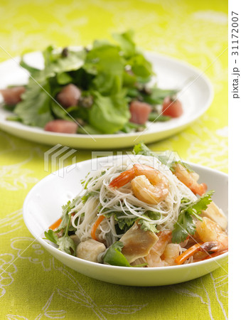 面 麺 エビビーフン 31172007