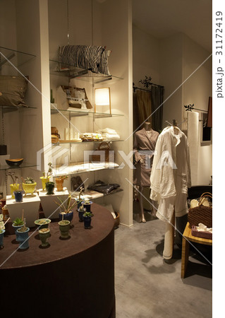 東京 ディスプレイ マネキン 31172419