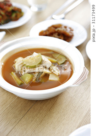 東洋食品 東洋飲食 味噌チゲ 31173499