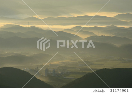 ガンウォルサン 山 霧 31174901