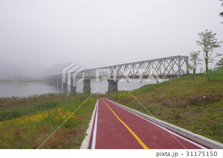 慶南 金海市 洛東江鉄橋 31175150