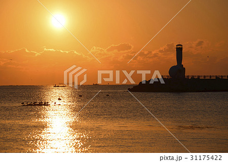 釜山 シルエット 野球灯台 31175422