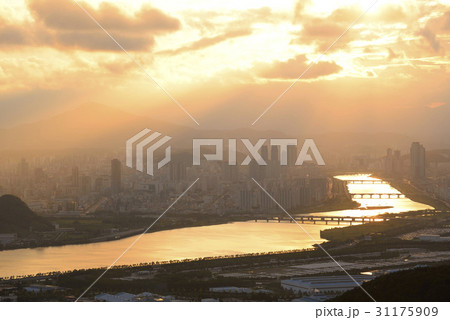 川 河 アパート 31175909