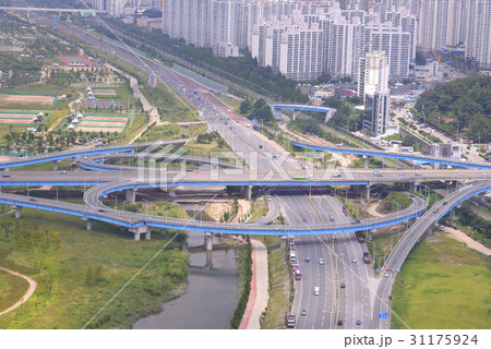 道路 釜山 アパート 31175924