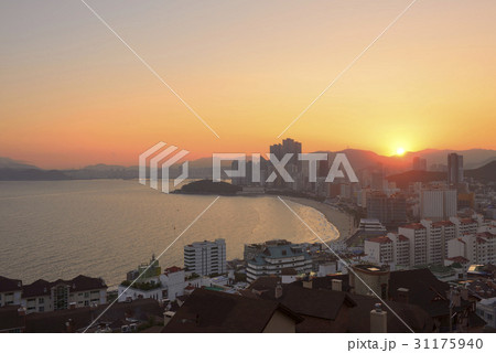 夕焼け 椿島 海 31175940