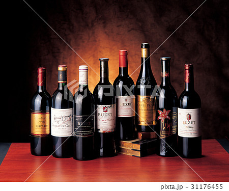 多数 クローズアップ テーブル 31176455