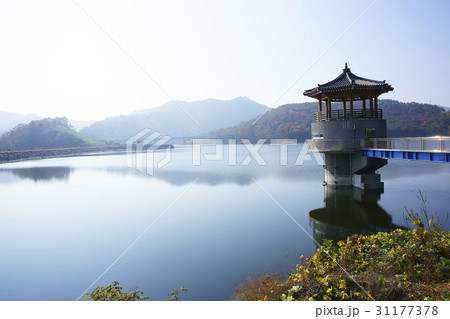 建築 補聴器貯水池 自然 31177378