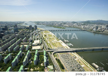 川 河 都市 31178745