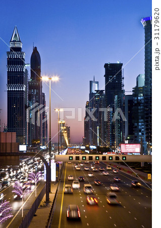 高層ビル ドバイ アラブ首長国連邦 31179620
