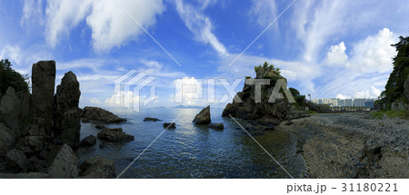 海 岩 石 31180221