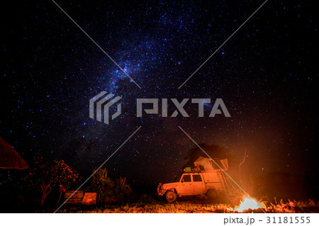 Camping with campfire and stars. 31181555