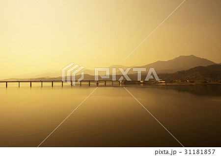 川 河 橋 31181857