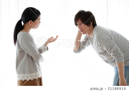 夫婦喧嘩 31186919