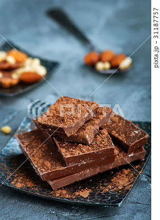 chocolate 31187757