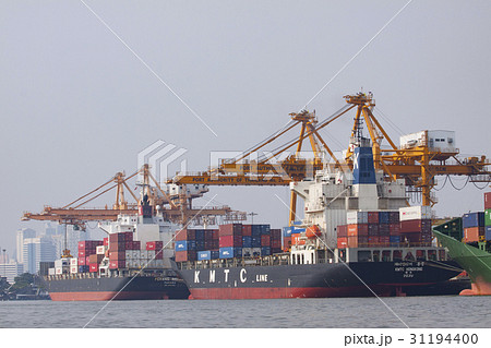 KLONG TUEY BANGKOK THAILAND - JANUARY  25, 2015 31194400