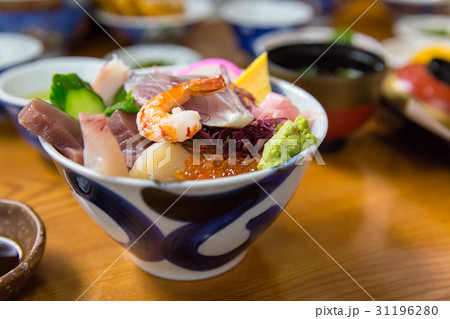 Sashimi raw fish seafood on rice Sashimi raw fish seafood on rice 31196280