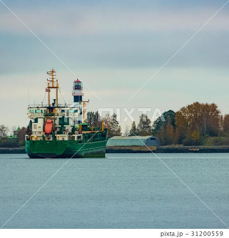 Green cargo ship Green cargo ship 31200559