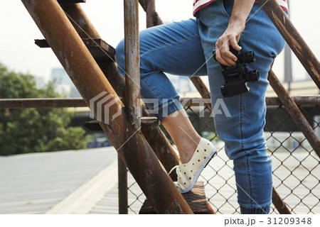 Woman traveler photographer holiday lifestyle trip 31209348