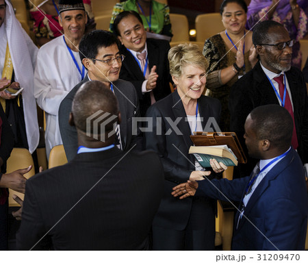 Hands Shake Agreement Diversity Conference Partnership 31209470