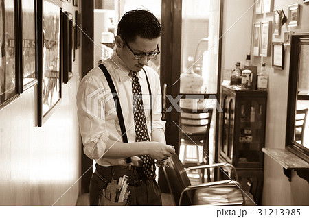 理容師　美容師　男性 31213985