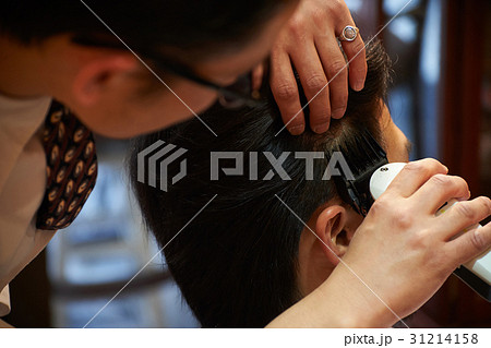 理容　バリカン　ヘアカット　男性 31214158