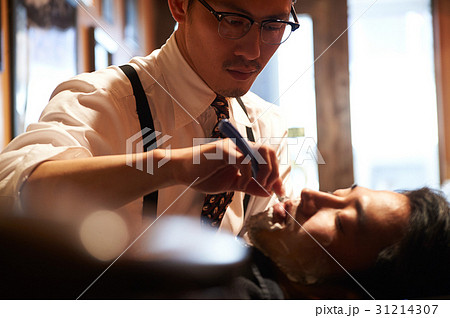 理容　シェービング 31214307