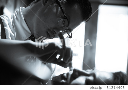 理容　シェービング 31214403