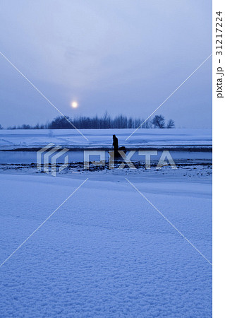 川 河 ボート 31217224