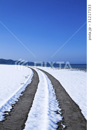 冬 季節 道路 31217333