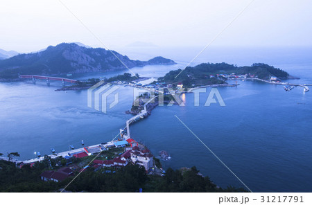 海 山 島 31217791