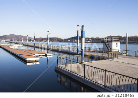 川 河 手すり 31218468