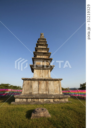 国宝 ローアングル 下アングル 31219329